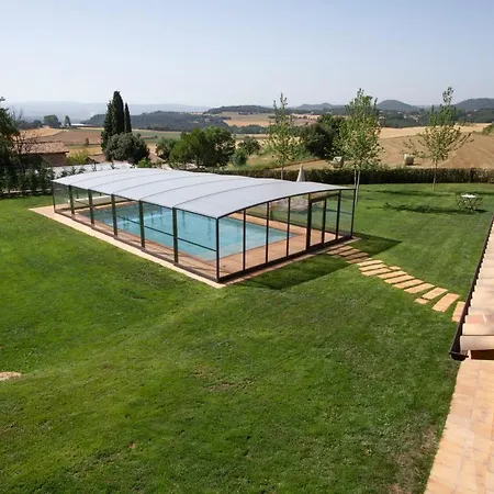 La Creu De La Pinya Willa