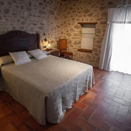 La Creu De La Pinya Villa *